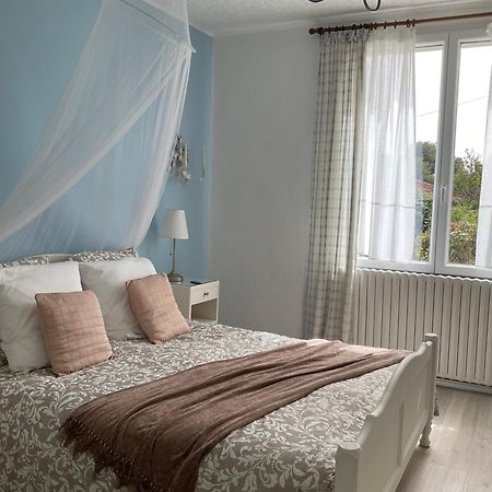 Bed and Breakfast La Brionniere à Saint-Pierre-du-Chemin Extérieur photo