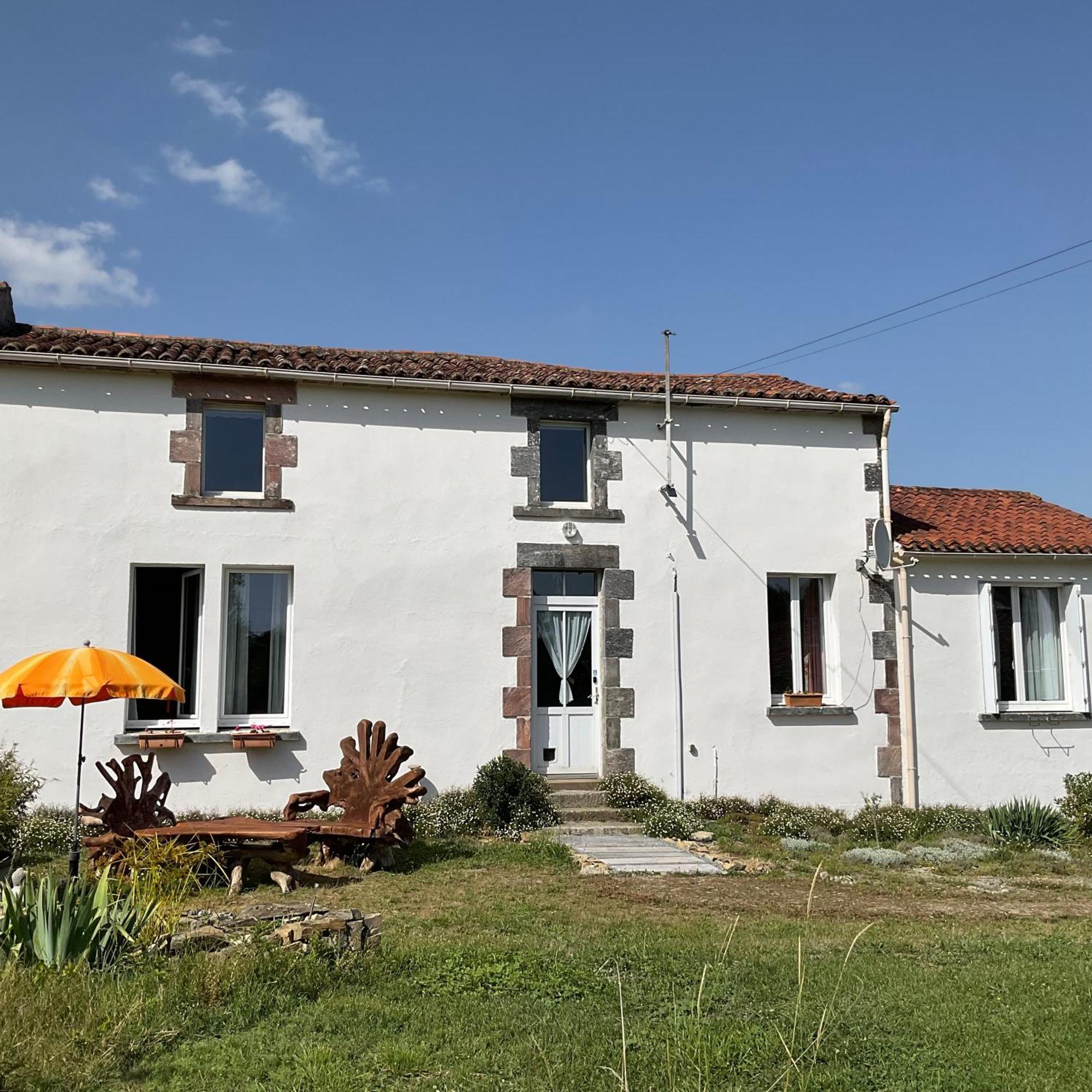 Bed and Breakfast La Brionniere à Saint-Pierre-du-Chemin Extérieur photo