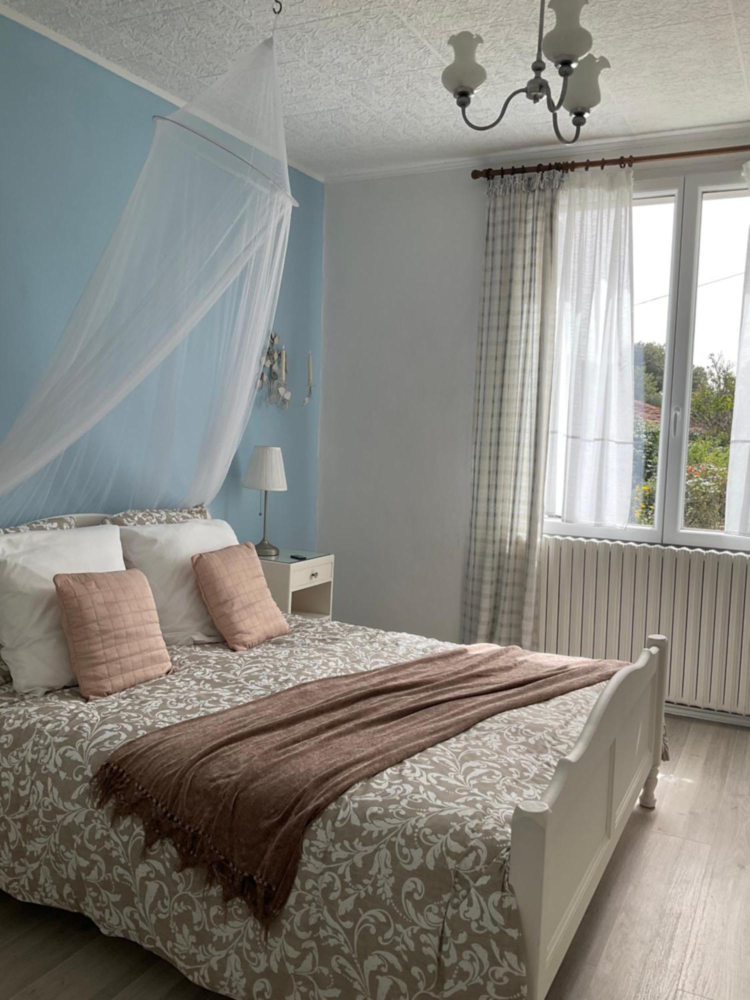 Bed and Breakfast La Brionniere à Saint-Pierre-du-Chemin Extérieur photo